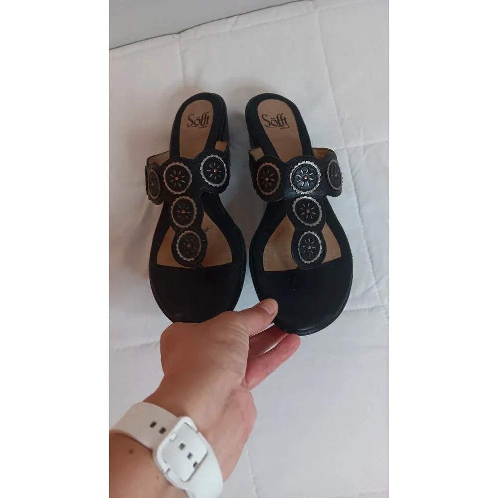 Soffit Brown Leather Wedge Sandals Sz 9 M 1216801 Boho Medallion